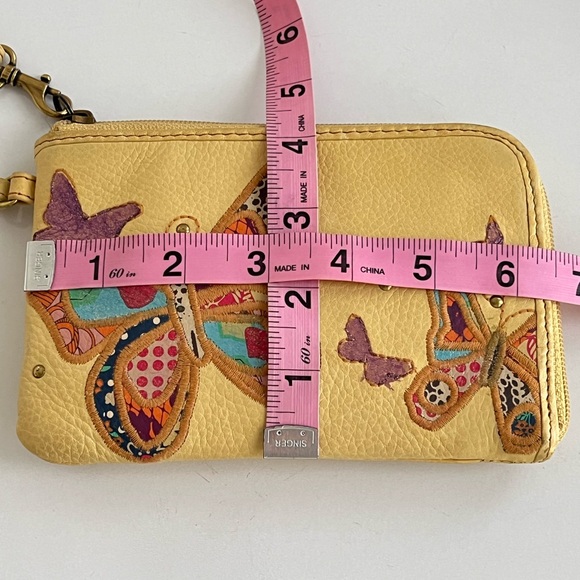 Fossil Embroidered Butterflies Floral Wristlet Wallet‎ Leather Yellow Clutch - Picture 14 of 15